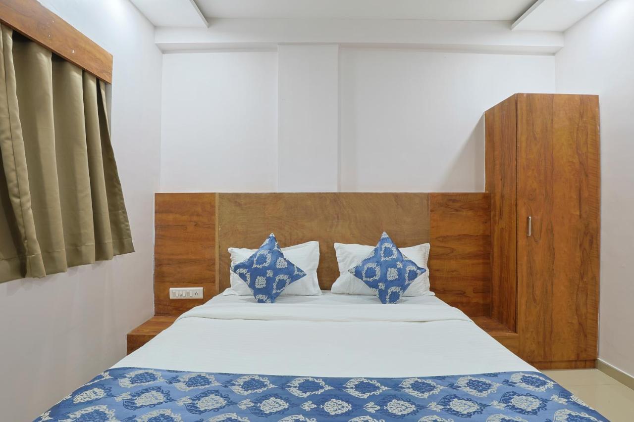 Hotel Monville Group 巴罗达 外观 照片