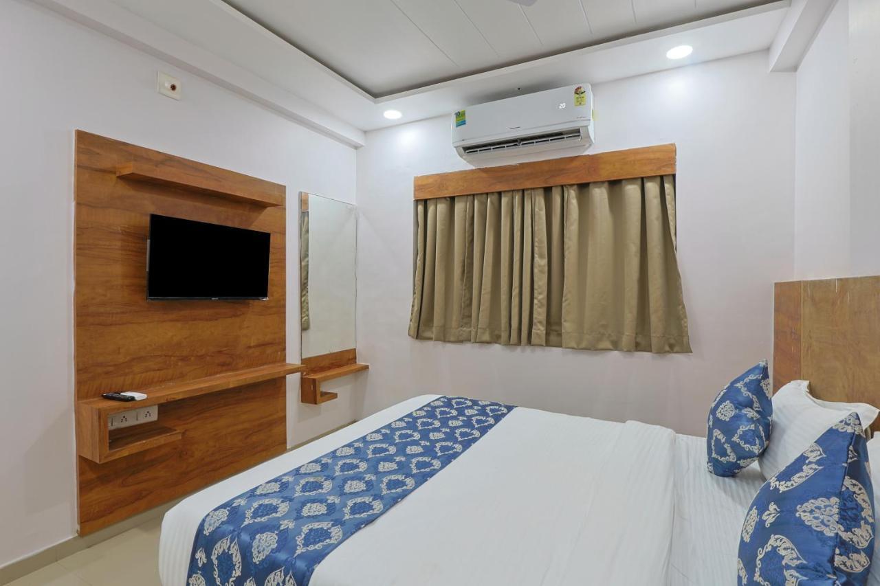 Hotel Monville Group 巴罗达 外观 照片